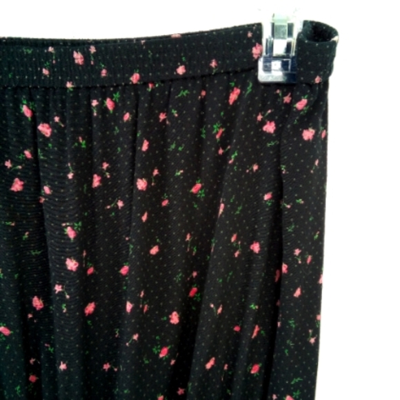Aritzia Sunday Best Taggie Black Jumpsuit S Roses Floral Pull On Strapless - Picture 8 of 15